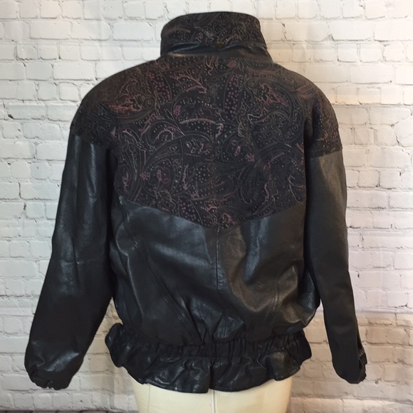 Laura Winston Black Leather Jacket Paisley Embossed Trim Medium - Picture 3 of 7